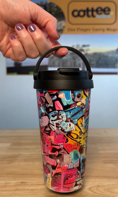 "90's Vibes" Easy Carry Travel Mug (443ML)